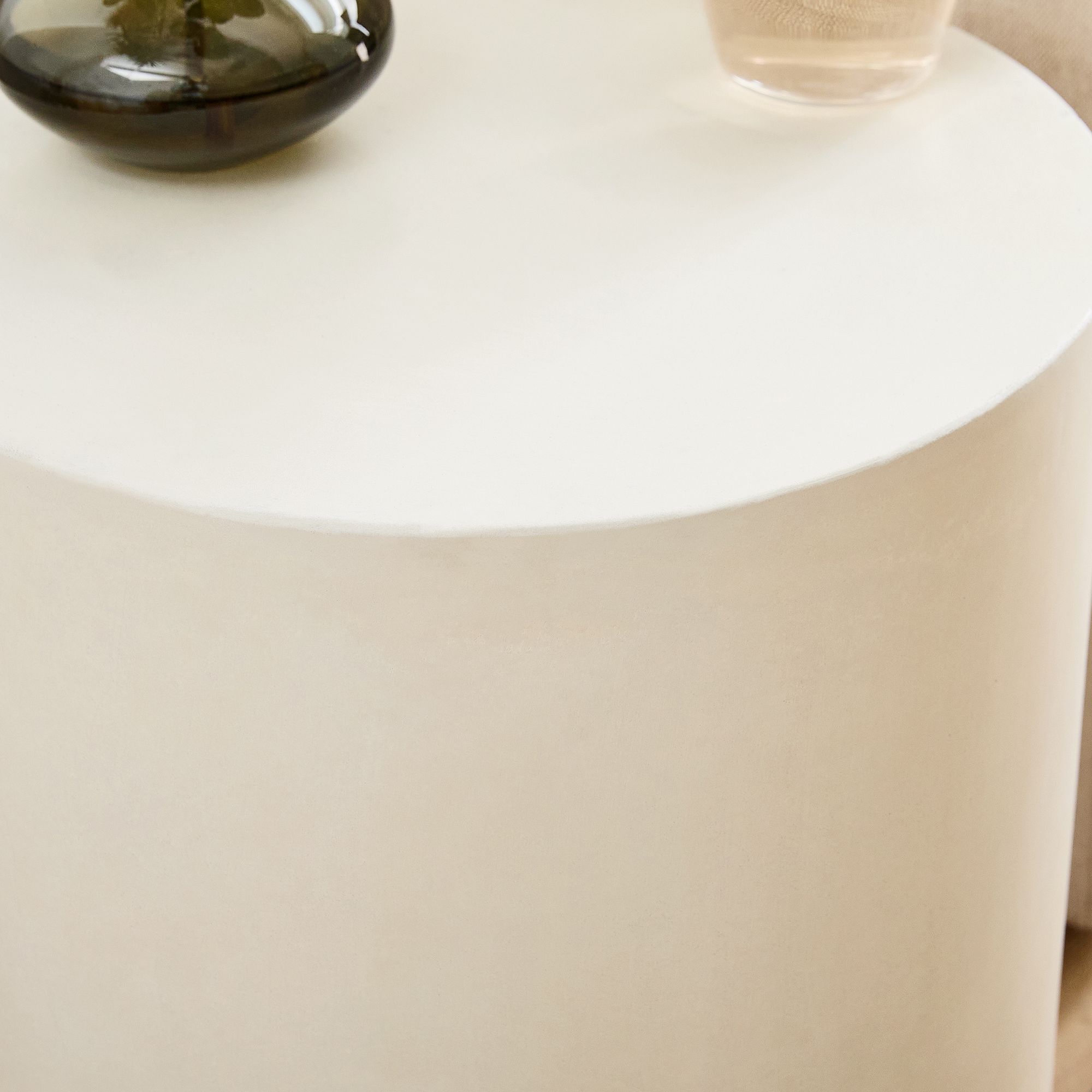 Manza Side Table