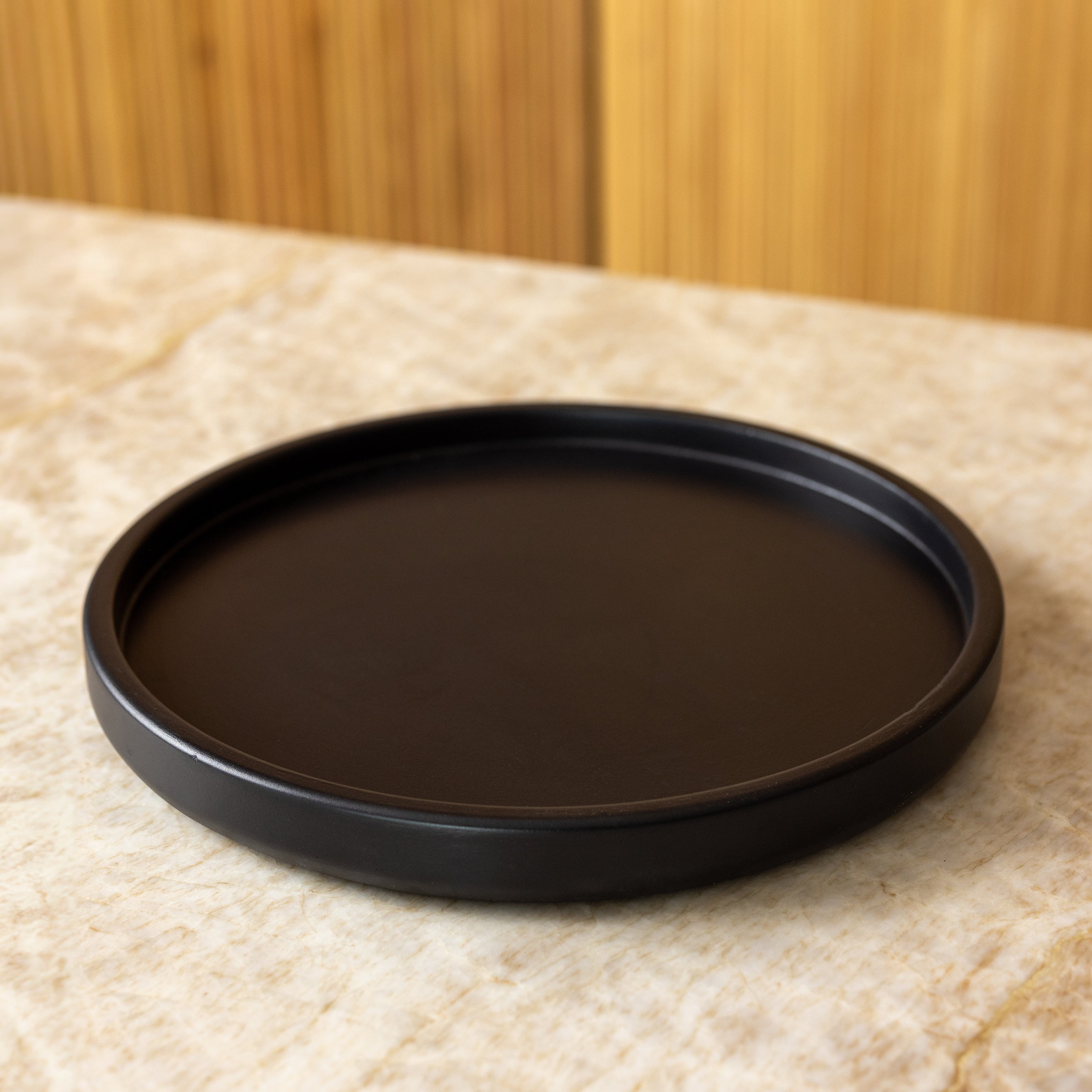 Mesa Round Platter
