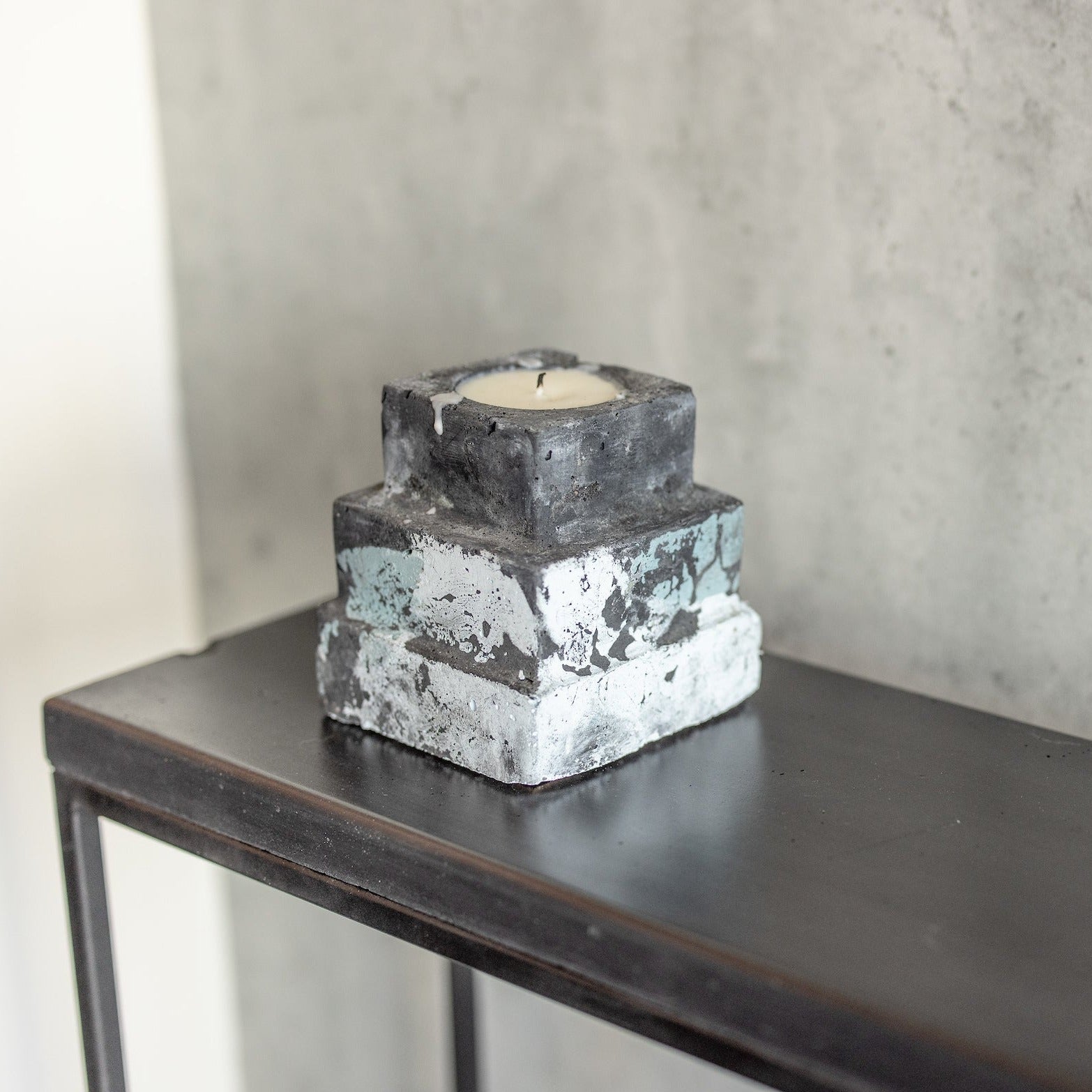 Ziggurat Concrete Candle